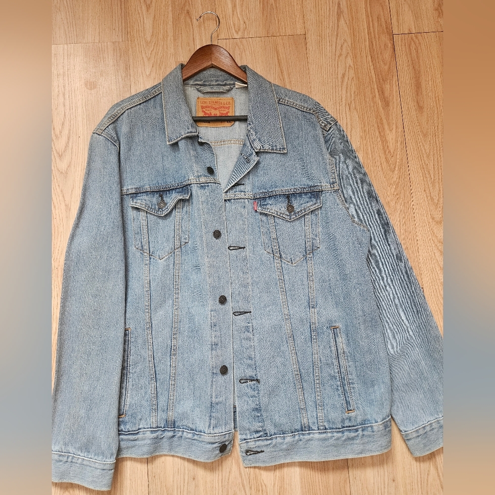 Levi's Blue Performance Jacket Light Wash Denim - image 1